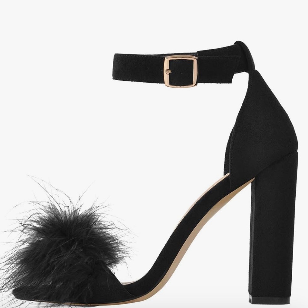 Black heel with Ankle Strap Chunky Sandals Strappy Size 6. Feather/boa on top.